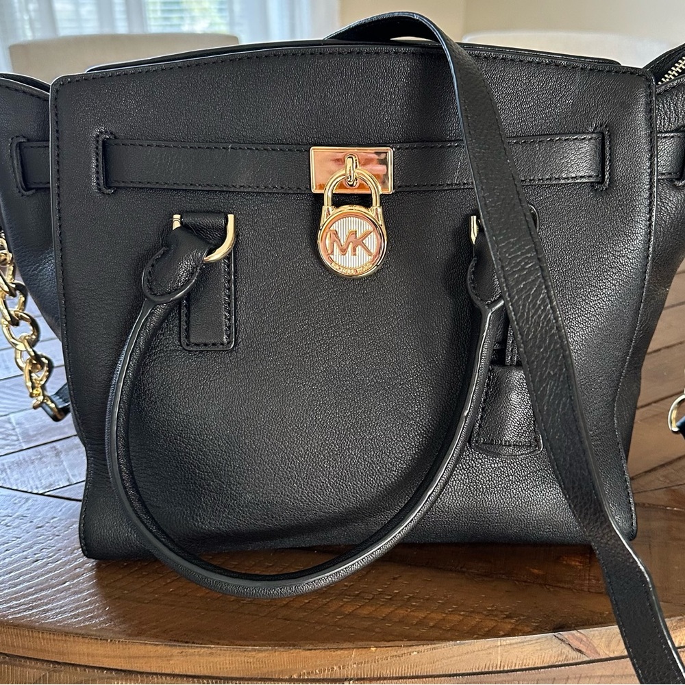 Michael Kors Black Leather Handbag/Crossbody